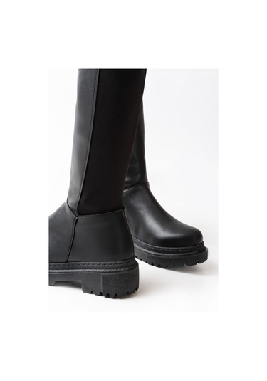 812-305 Siyah Arkası Streç Fermuarlı Günlük Kadın Çizme Resimdeki Renk