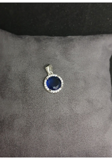 Elmas Kesim Taşlı Gümüş Takı Seti - Kolye Ucu, Küpe Ve Yüzük Şık Ve Göz Alıcı Tasarım Gümüş