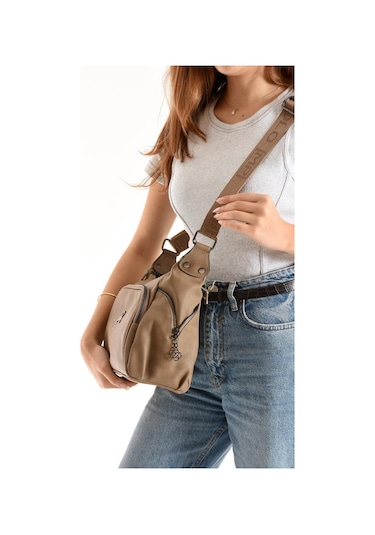 Kadın Postacı Çanta Çapraz Askılı Suni Deri Omuz Çantası 32 22 Cm Mega Günlük Omuz Çantası Vizon