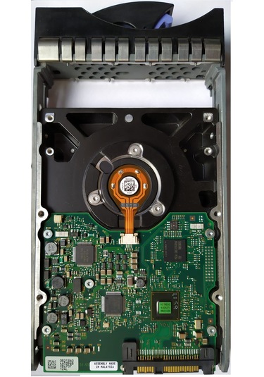 IBM 73.4GB 15K 3.5 Sas Hard Disk 39R7348 2Ms Sunucu