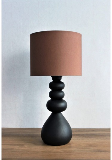 Elip Masa Açık Kahve Kumaş Şapka Siyah