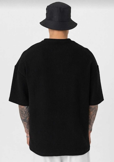 Siyah Düğmeli Yaka Oversize Tshirt Siyah