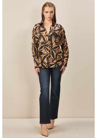 V Yaka Çok Renkli Desenli Gömlek Çok Renkli