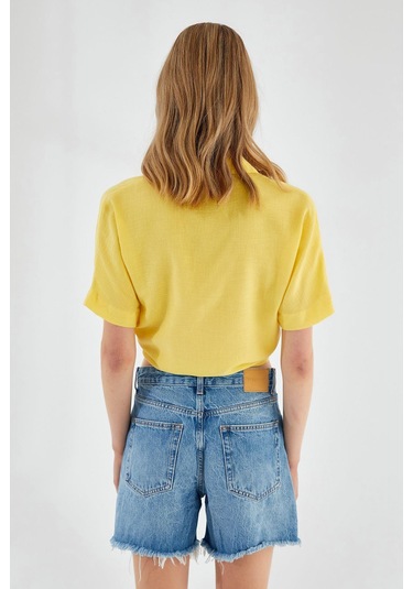 4230 Kadın Bağlamalı Yazlık Keten Gömlek Sarı Sarı 4230 Kadın Bağlamalı Yazlık Keten Gömlek Sarı Sarı