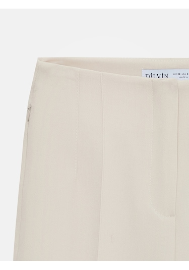 Dilvin 72649 Yırtmaçlı Kumaş Bermuda-bej Bej