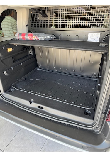 Opel Combo E Bagaj Havuzu Seperatörlü
