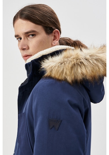 Wrangler Regular Fit Normal Kesim Dik Yaka Lacivert Parka Ceket Lacivert