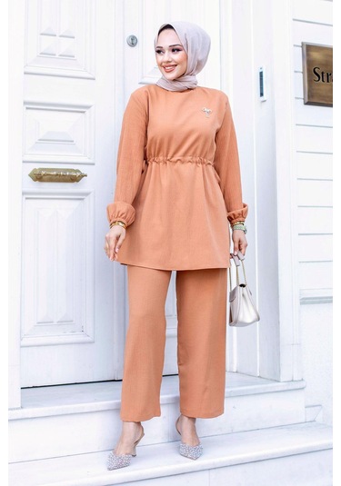 Bronş Detaylı Tesettür Camel Takım Camel