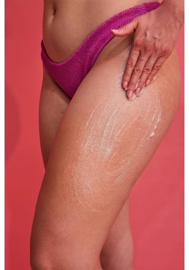 Tree Hut Enchanted Jasmine Shea Sugar Scrub Vücut Peelingi 510gr