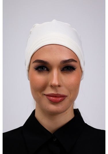 Kaymayan Ekru Bone Silikonlu Kaymaz Dikişsiz Kadın Tesettür Bağlamalı Kırık Beyaz Ekru