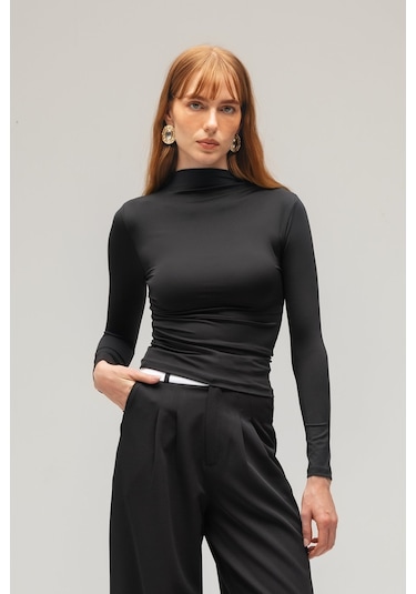 Saade Sââde Kadın Yarım Balıkçı Yaka Basic Örme Bluz - Drape Detaylı Siyah