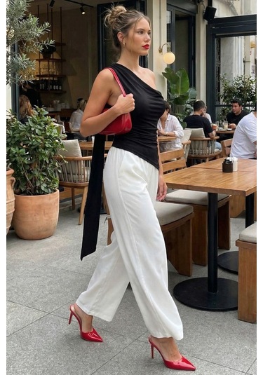 Madmext Siyah Degaje Yaka Atkılı Şık Kadın Bluz Mg2650