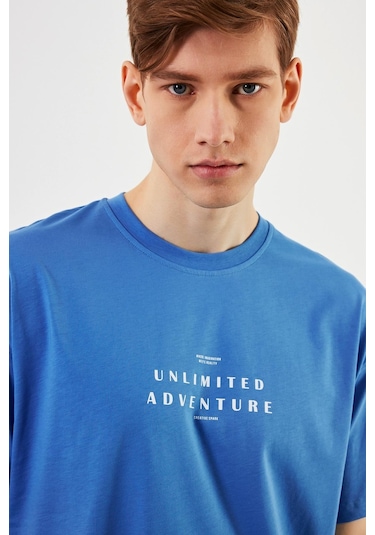Leo Erkek Oversize Tshirt Pamuk Bisiklet Yaka Baskı Detaylı Basic Tişört Mtlce82 Mavi Leo Erkek Oversize Tshirt Pamuk Bisiklet Yaka Baskı Detaylı Basic Tişört Mtlce82 Mavi