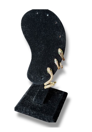 Üçlü Taşlı Yılan Görünümlü Çelik Küpe