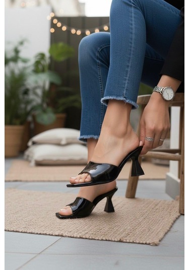 Marina Rosse Kadın Lena Terlik Siyah