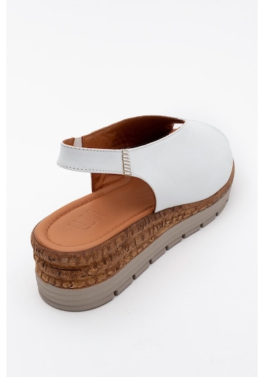 Blom Beyaz Hakiki Deri Kadın Dolgu Topuk Sandalet Beyaz