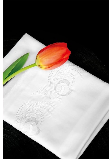 İssimo Clare Nakışlı 300 Tc Saten Nevresim Takımı Çift Kişilik-2122 Beyaz