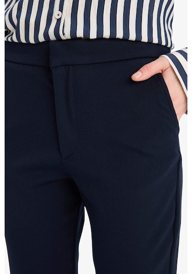 DeFacto 	Klasik Chino Pantolon Normal Bel Basic Düz Cepli Bilek Boy C1429AX25SPNV106