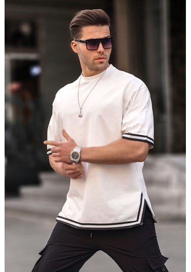 Madmext Ekru Bisiklet Yaka Şeritli Tişört 6097-ekru Ekru