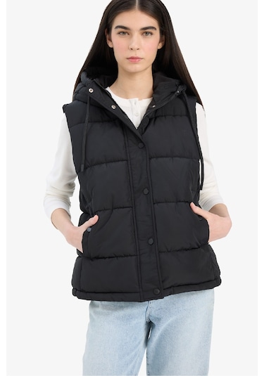 Defacto Regular Fit Kapüşonlu Fermuarlı Şişme Yelek E8590ax25aubk27 Siyah