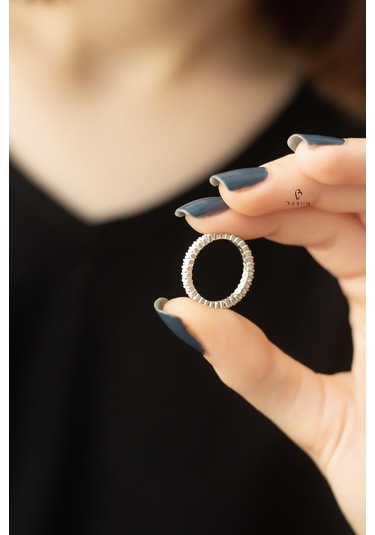 Tamtur Tek Sıra Yuvarlak Taşlı 925 Ayar Gümüş Yüzük