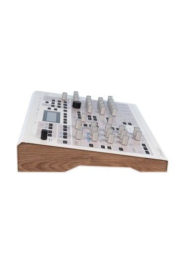 Waldorf Kyra virtual Analog Fpga-based Synthesizer