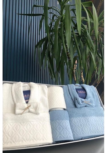 Diamond Jakarlı 10 Parça Aile Bornoz Takımı Krem Mavi Krem - Mavi