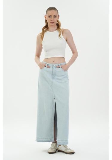 Açık Mavi Yırtmaç Detaylı Maxi Jean Etek C 4532-038 Açık Mavi