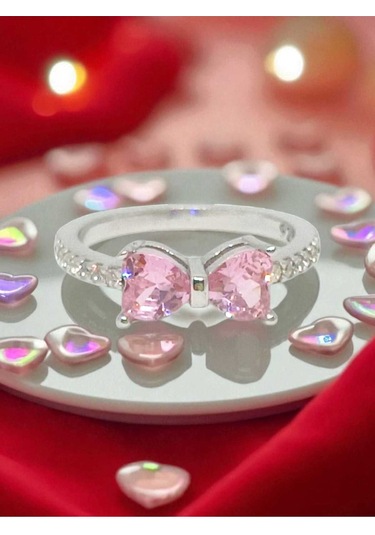 925 Ayar Gümüş Pembe Taşlı Fiyonk Figürlü Yüzük Sevimli Ve Zarif Tasarım Gümüş