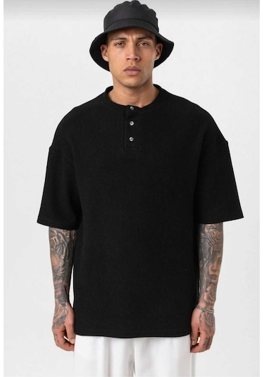 Siyah Düğmeli Yaka Oversize Tshirt Siyah