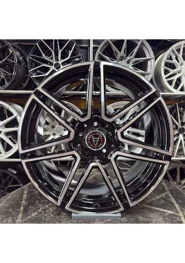 19 İnç 5x112 Mercedes E200 C200 Siyah Elmas Kesim Jant 4 Adet