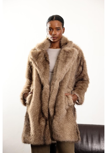 Açık Vizon Midi Boy Hacimli Kürk Açık Vizon