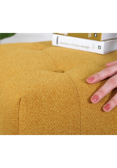 Lorencehome Tomp Puf - Gold / Lorence Home