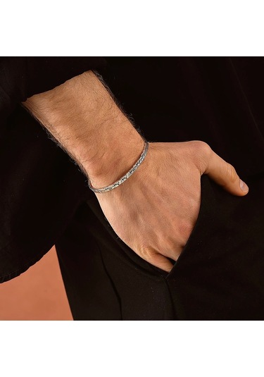 925 Ayar Gümüş Kabartmalı Unisex Kelepçe Bileklik Gümüş