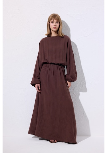 Müslin Beli Büzgülü Elbise Kahverengi Kahverengi