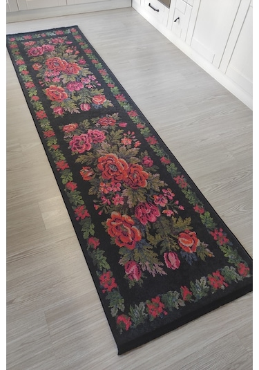 Karabağ Yolluk Yeşil Siyah Mutfak Halısı Yıkanabilir Kilim