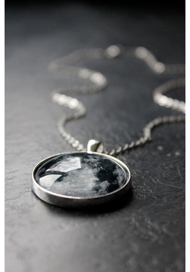 Dolunay Kolye Kadın Kolyesi Aksesuar 3D Çok Renkli