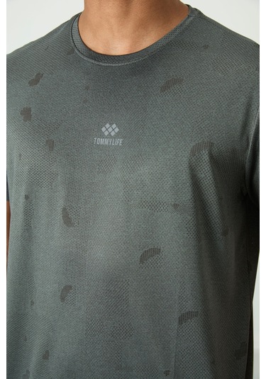Tommy Life Haki Polyester Jakarlı İnce Esnek Standart Fit Erkek T-shirt - 88397 001