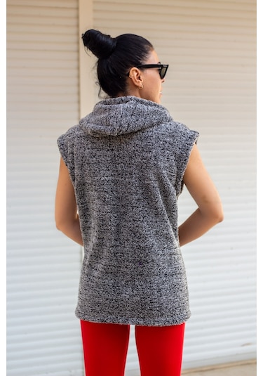 Kadın Gri Peluş Kalın Fermuarlı Kapüşonlu Yelek 23kylkmy01 001