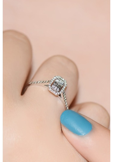 Modern Tasarım 0.25 Ct Baget Kare Tektaş Yüzük