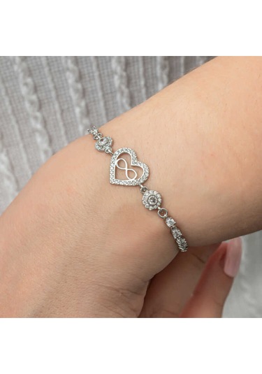 Casera's Gümüş Kalp Sonsuzluk Kadın Su Yolu Bileklik Csr2185652 Gümüş