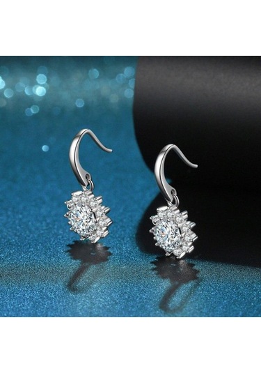 Beyaz Bagueringen Kadın Ayar Gümüş 925 Takı 1 Karat Mozanit Pırlanta Damla Küpe Ayçiçeği Şekilli Kulak Damlası Hediye