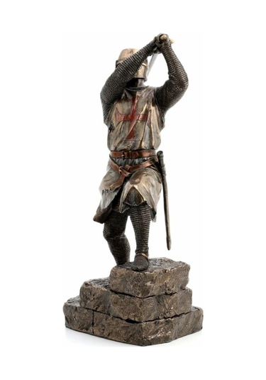 Merdiven Üstünde Çift El Kıl Ç Savuran Tapınak Şövalyesi Heykel Biblo Dekor