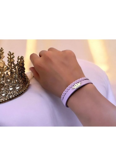 Archin Vildan İsmine Özel Doğal Mor Derili Taç Figürlü 14 Ayar Altın Plakalı Hediye Bileklik-637isim Vildan