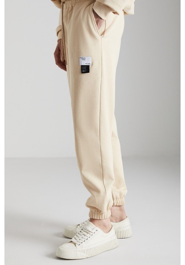 Rowan Erkek Relaxed Içi Şardonlu Önü Nervürlü Dekoratif Etiketli Vanilya Eşofman Altı