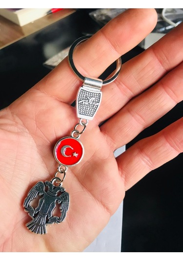 Selçuklu Amblemli Ve Türk Bayraklı Metal Anahtarlık Şık Ve Dayanıklı Tasarım