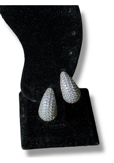 Full Taşlı Küçük Boy Su Damlası Çelik Küpe