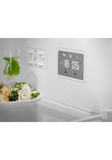 Electrolux LNT5ME32U1 330 LT No-Frost Kombi Tipi Buzdolabı Inox