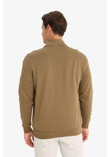 DeFacto Comfort Regular Fit Rahat Kalıp Fermuarlı Dik Yaka Basic Düz Sweatshirt X7405AZ24AUKH79