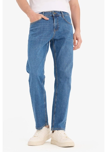 Defacto Sergio Regular Fit Normal Bel Boru Paça Jean Pantolon A6948AX25AU Mavi Defacto Sergio Regular Fit Normal Bel Boru Paça Jean Pantolon A6948AX25AU Mavi